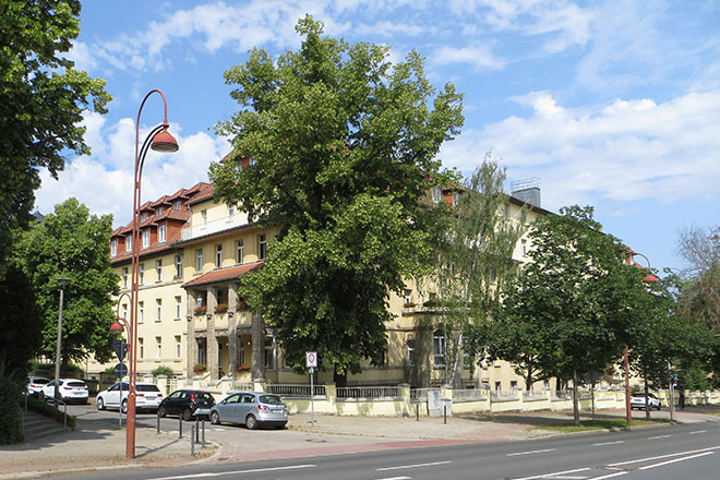 Blick auf das Christianenheim Ecke Arnstädter Straße/Humboldtstraße